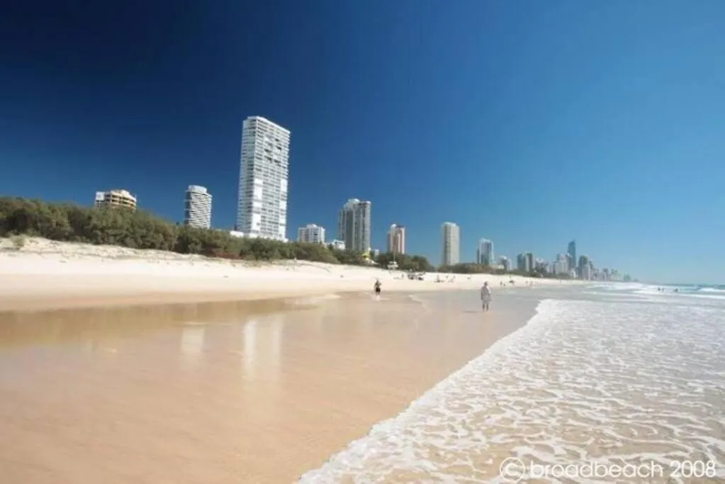 Diamond Beach 11 Gold Coast 0*,